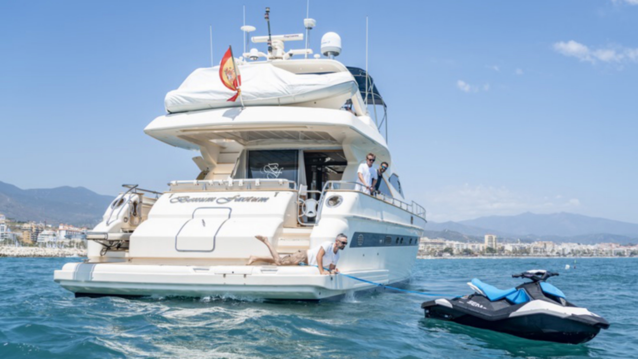 for-rent-yacht-astondoa-72glx-in-puerto-banus-marbella-0003