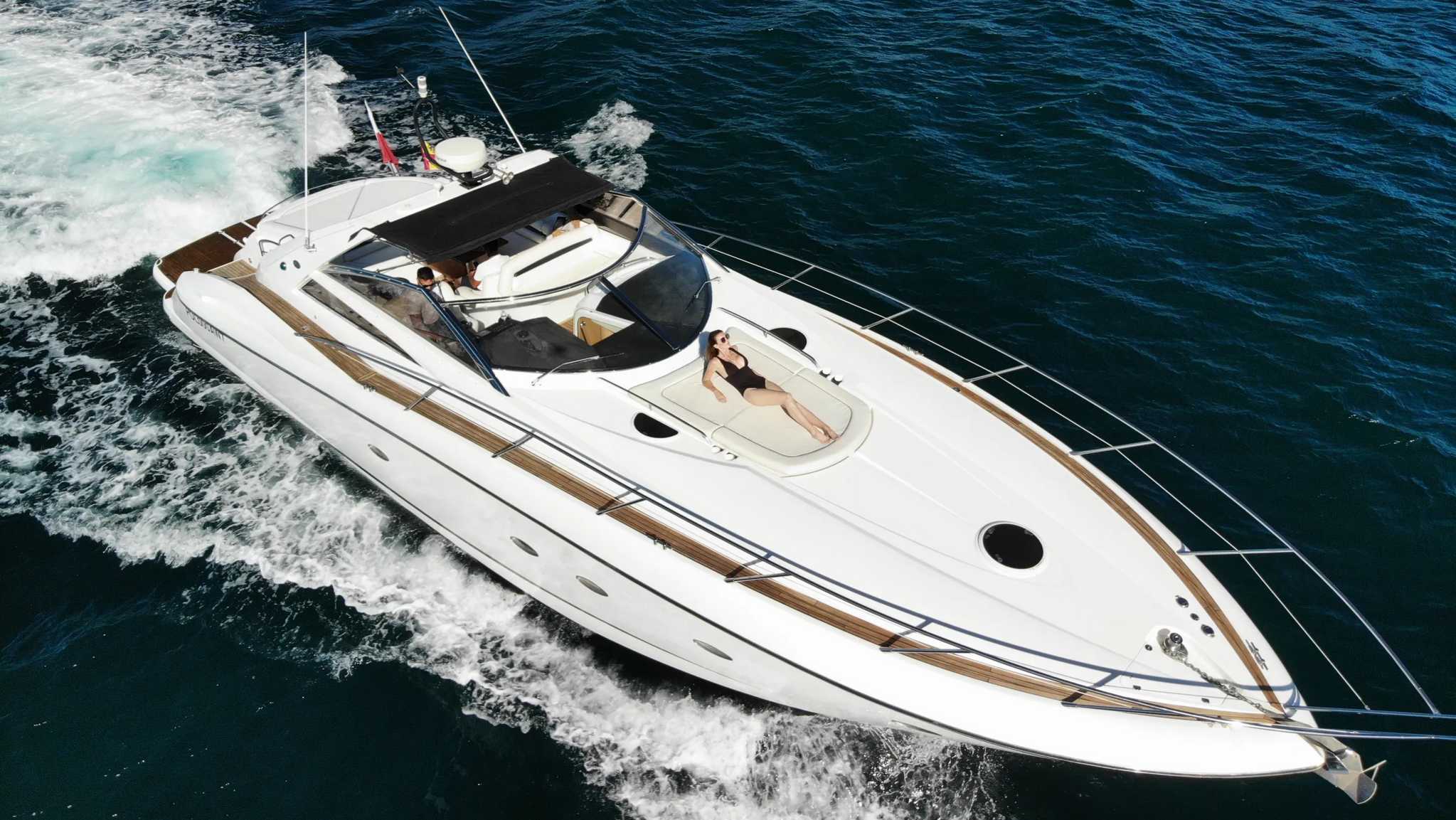 for-rent-yacht-predator-55-in-puerto-banus-marbella-0003
