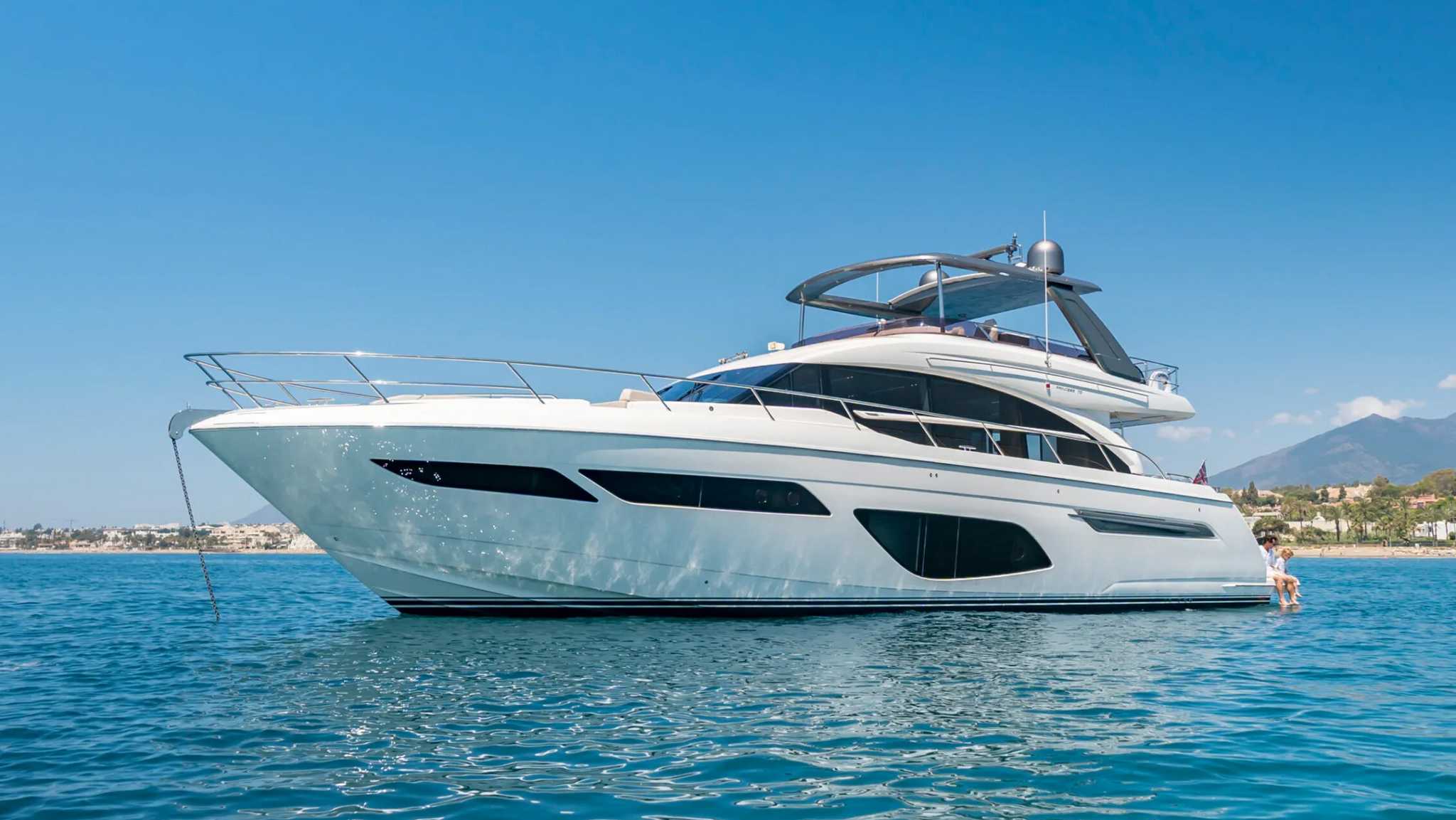 for-rent-yacht-princess-70-in-puerto-banus-marbella-0002