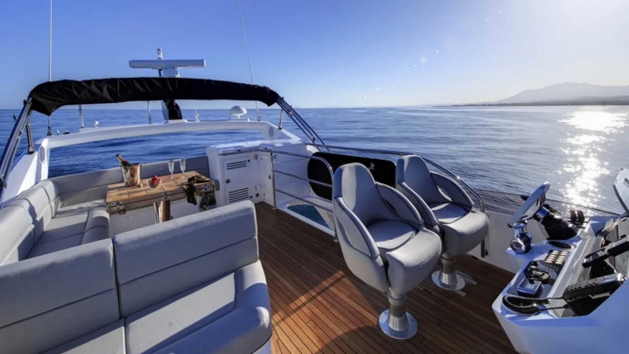 for-rent-yacht-sunseeker-68-in-puerto-banus-marbella-0007